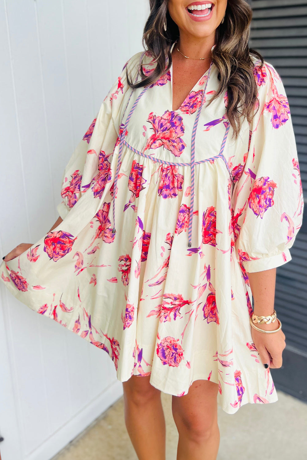 Roze bloemenprint ballon mouw v nek babydoll mini jurk