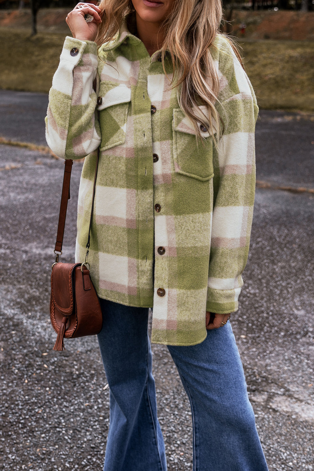 Saliegroene geruite print met klepzakken en knoopsluiting Baggy Shacket