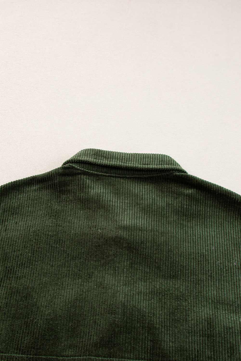 Zwartachtig groene drukknopen Colorblock geruite shacket