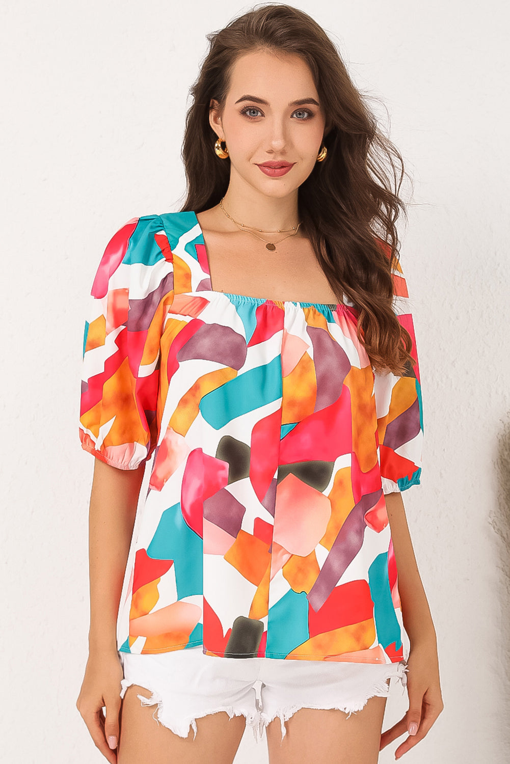 Veelkleurige blouse met vierkante hals en abstracte print en korte mouwen