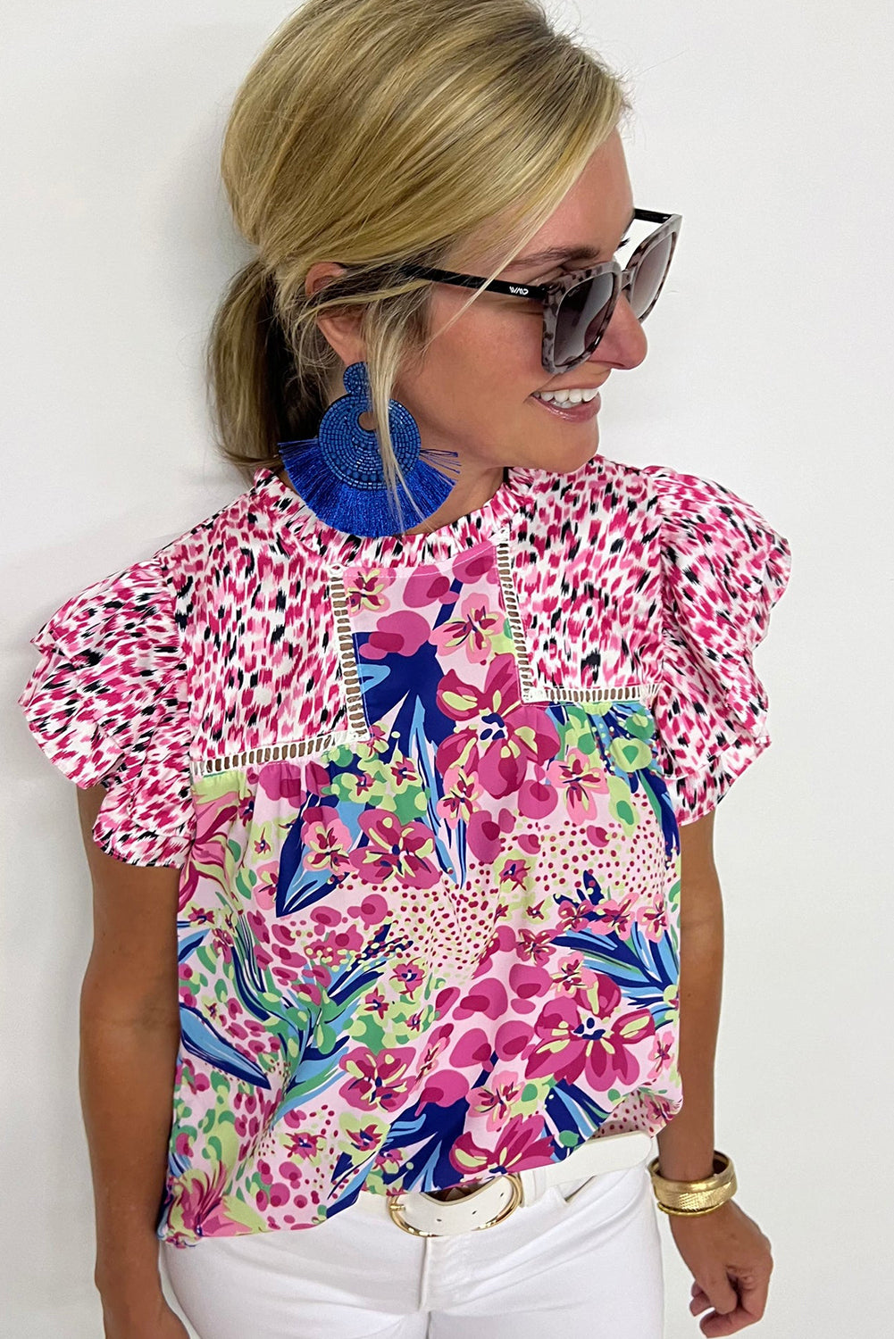 Roze bloemen gemengde print ruches cap mouw blouse