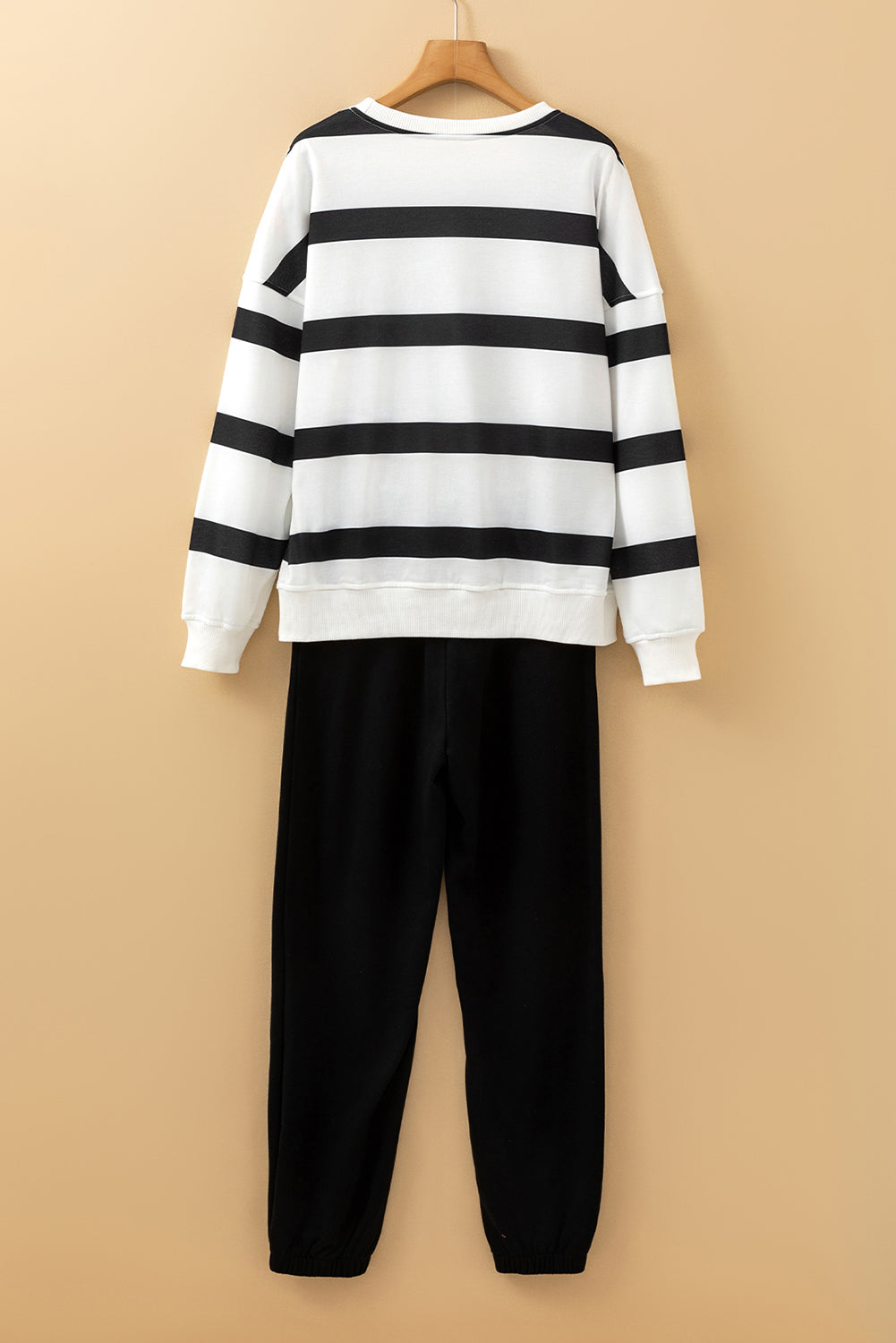 Bruine streep gestreepte druppel schouderpullover en jogger broek set