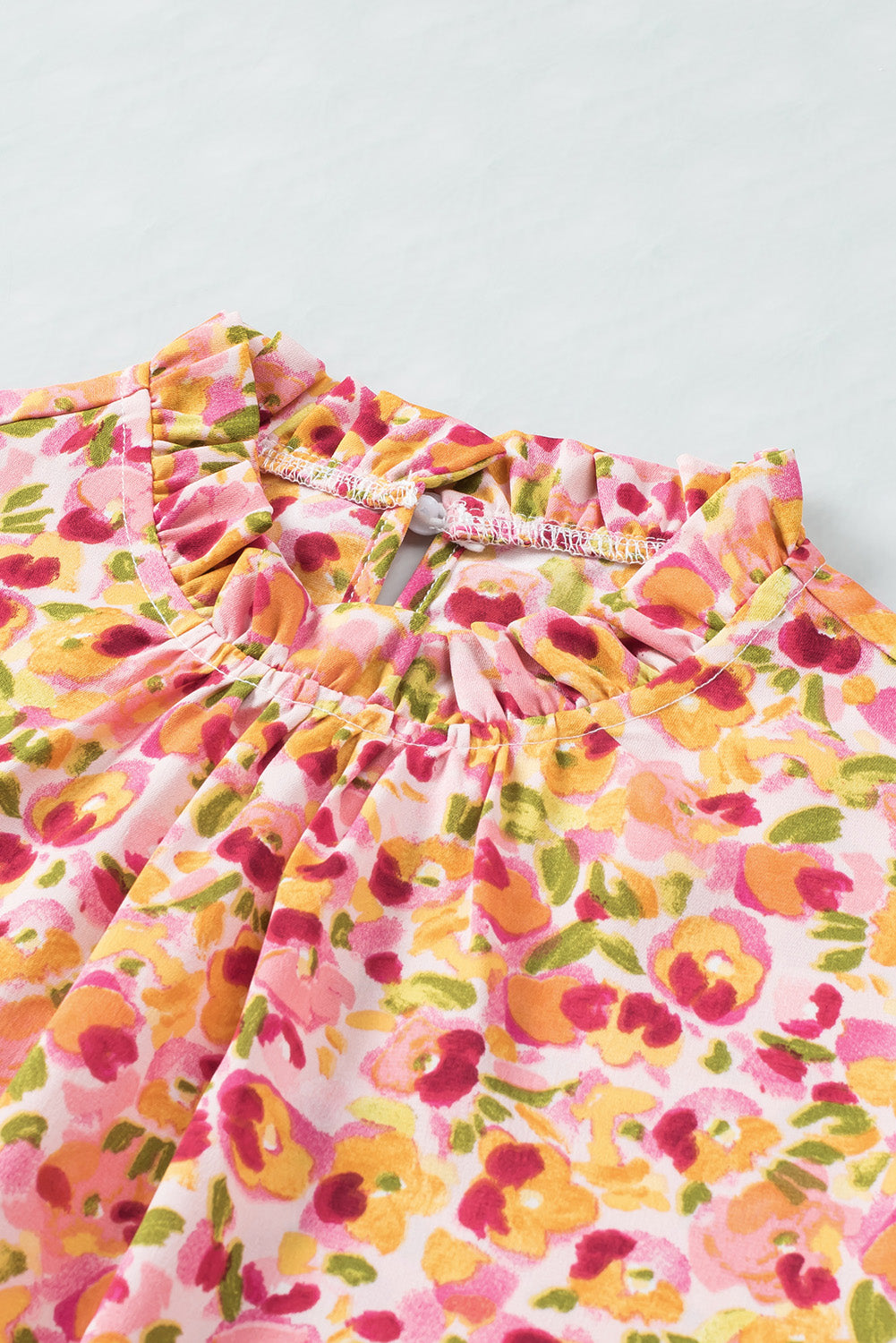Oranje Boho bloemen ruches korte mouw franje mock hals blouse