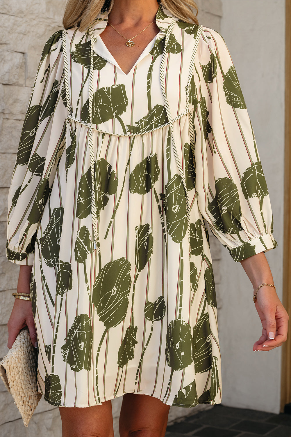 Guacamole groene bloemen gestreepte print contrast giping puff mouw jurk