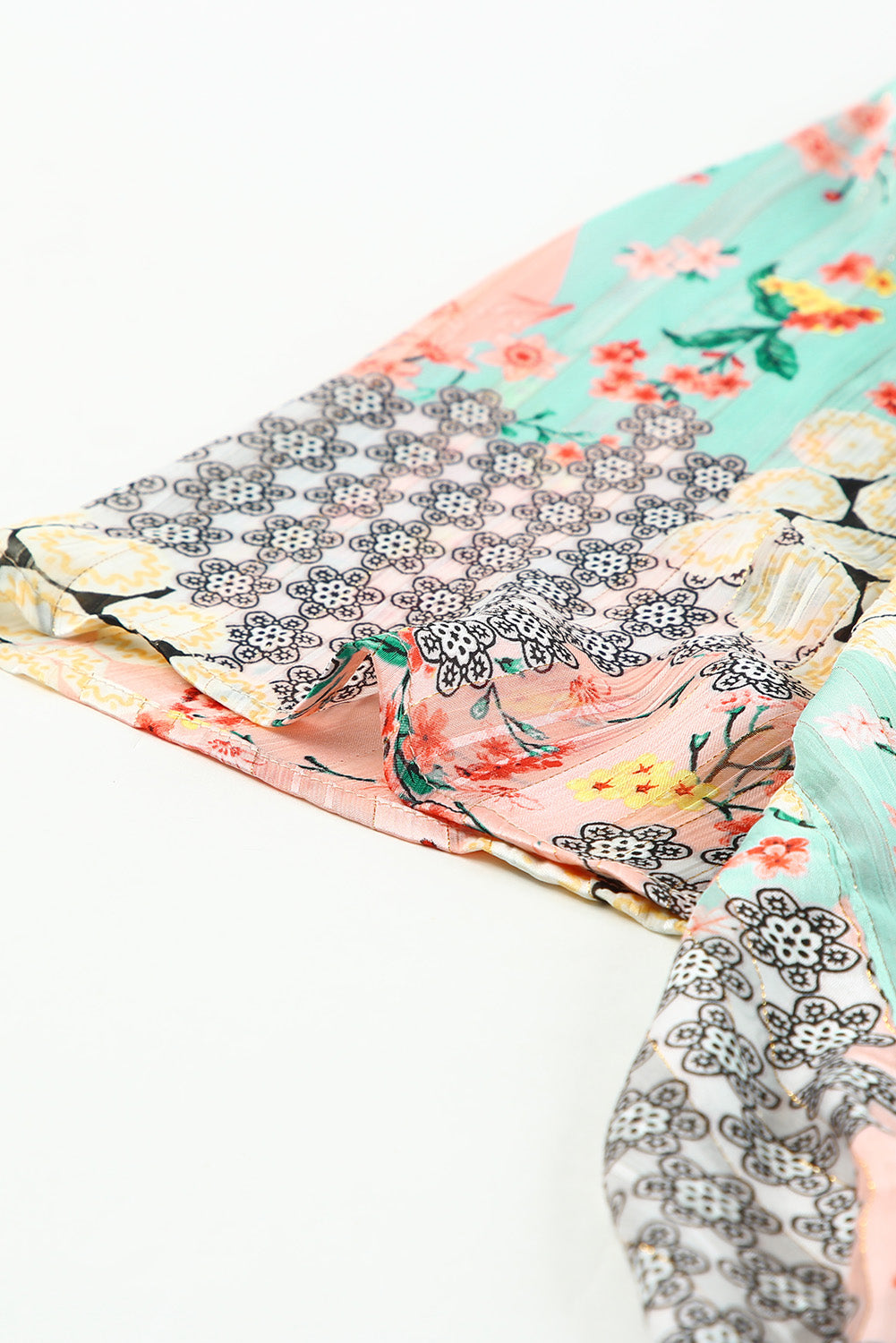 Veelkleurige bloemen open pure glanzende kimono