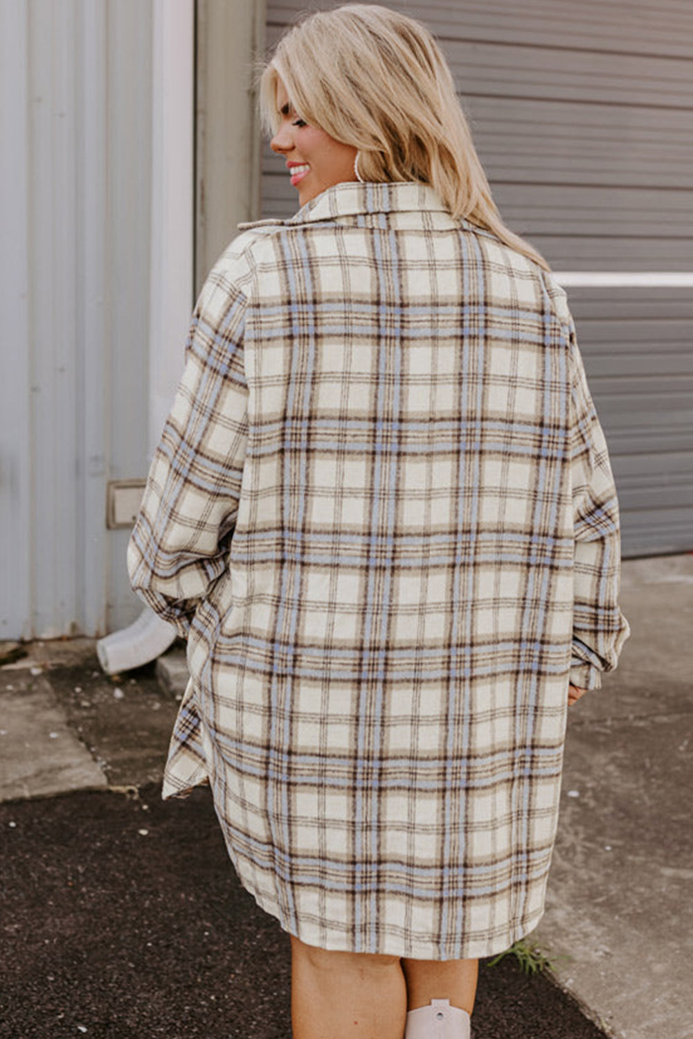 Witte tuniek met geruite print, grote maat shacket met splitten