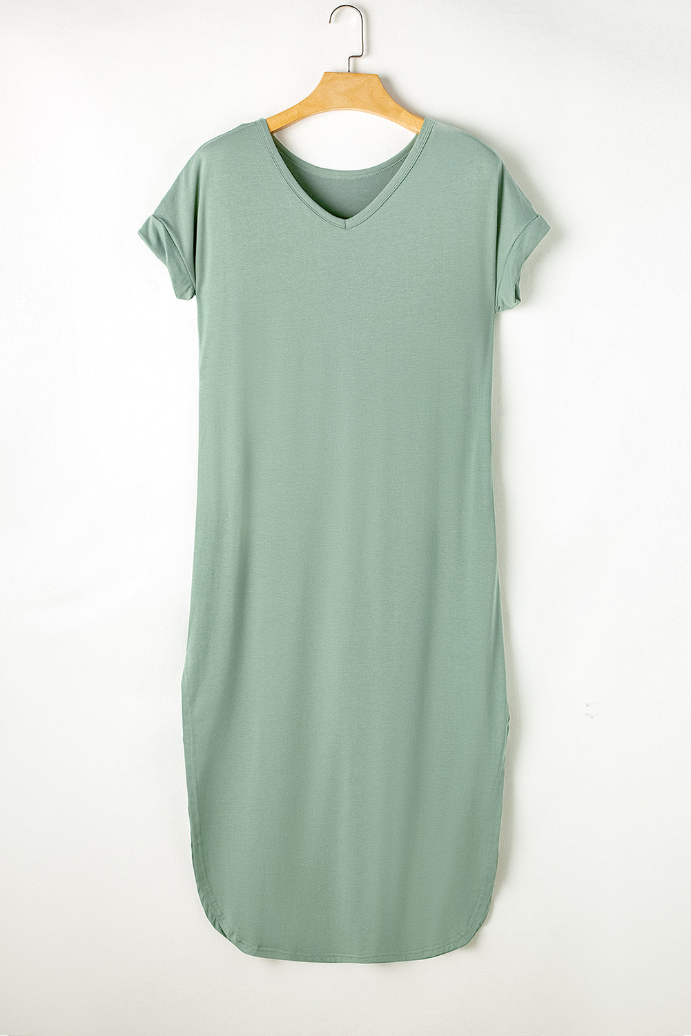 Grasgroene maxi-T-shirtjurk met V-hals en verborgen zaksplitten