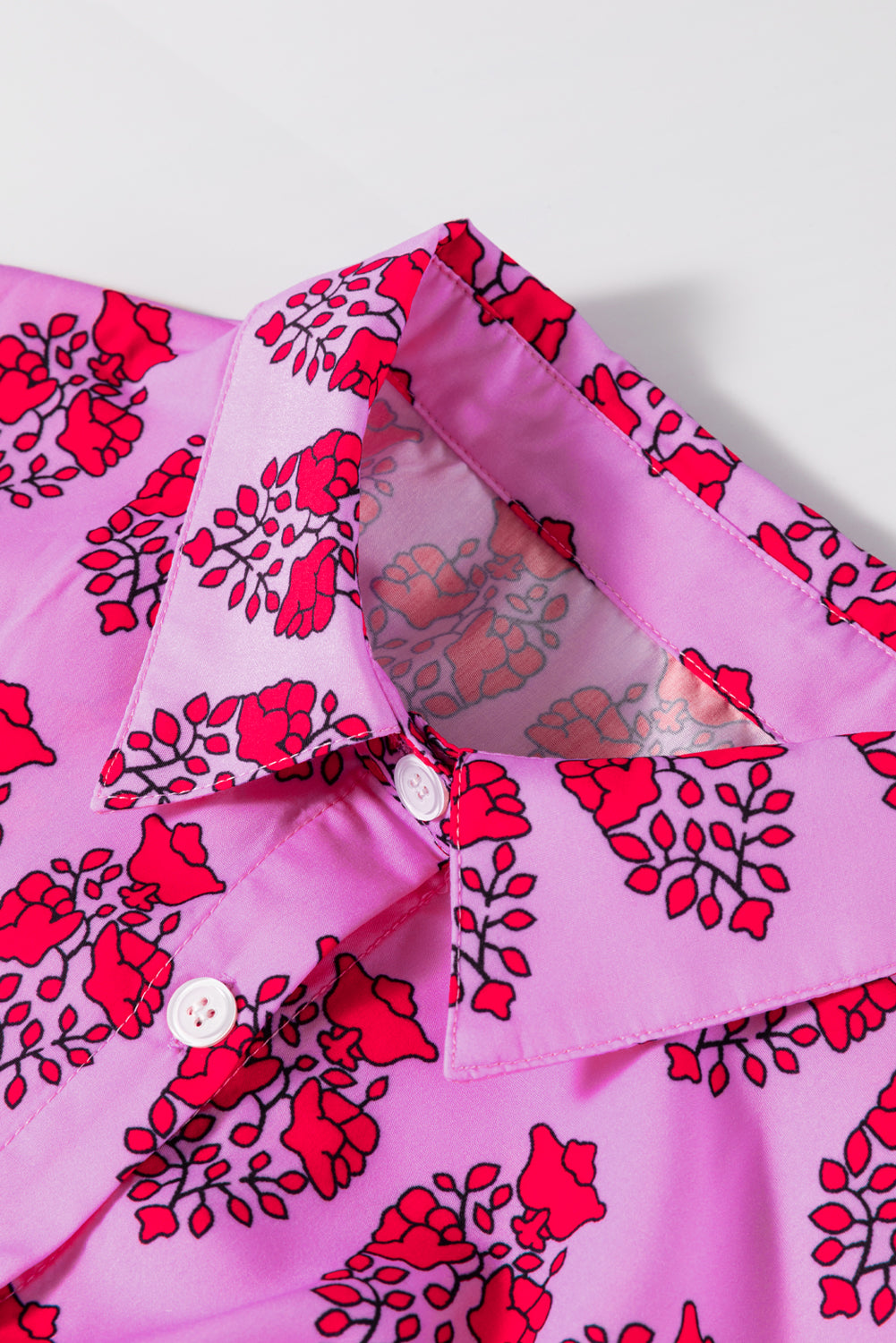 Sachet roze bloemenprint Multi -knoppen Collared Collared Flowy jurk met korte mouwen