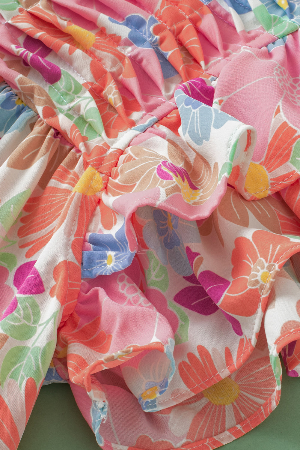 Roze geplooide blouse met ruches en fladdermouwen