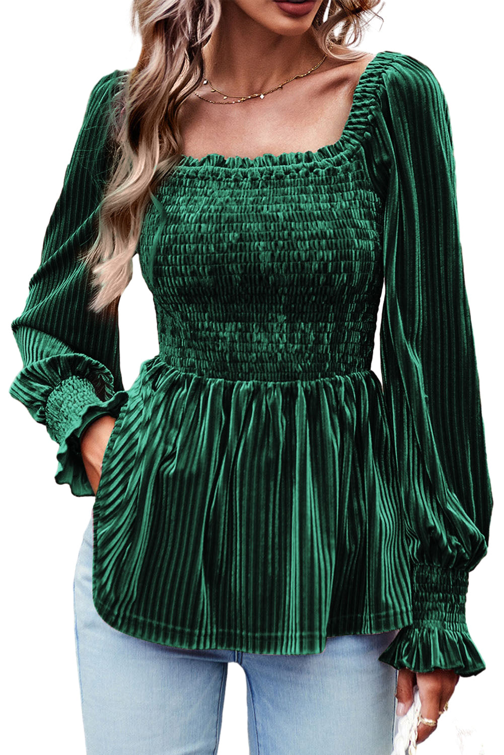 Zwartachtig groene gesmokte geribbelde fluwelen babydoll-top