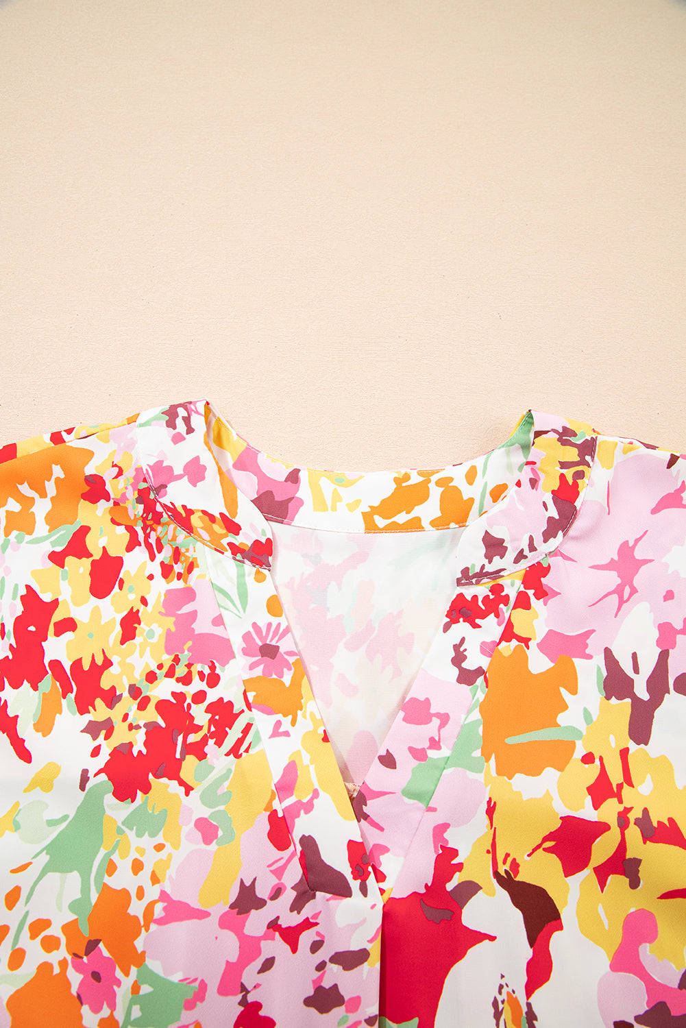 Witte Boho bloemenprint top met V-hals en korte mouwen