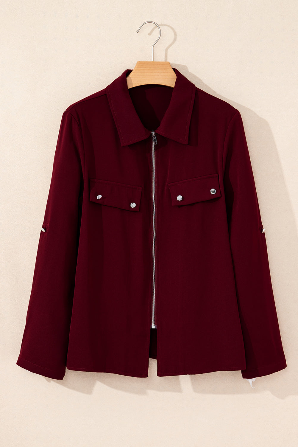 Red Dahlia kraag tabblad Mouw Zip omhoog Flap detailjack