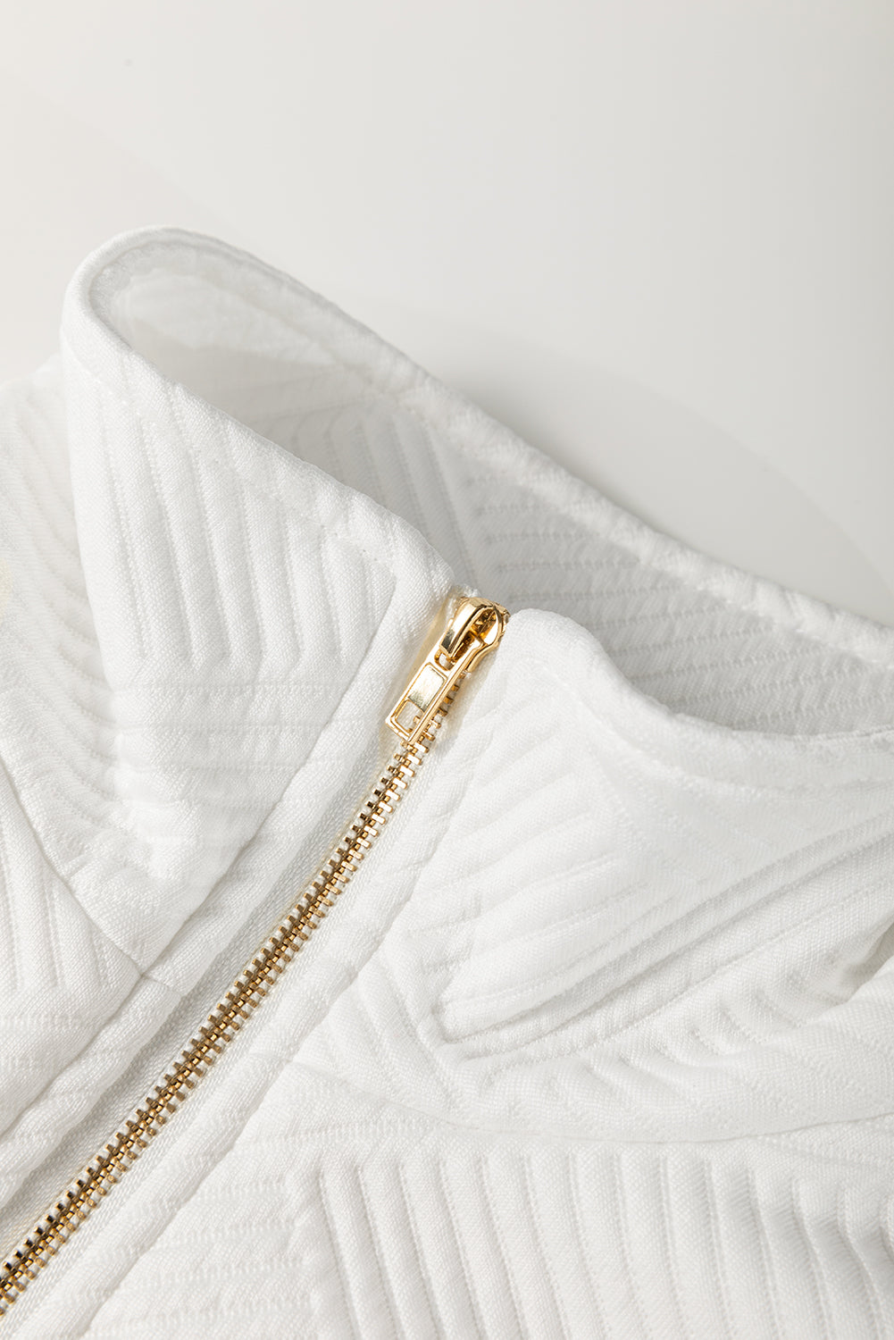 Witte textureerde halve zip collared cap mouw mini jurk