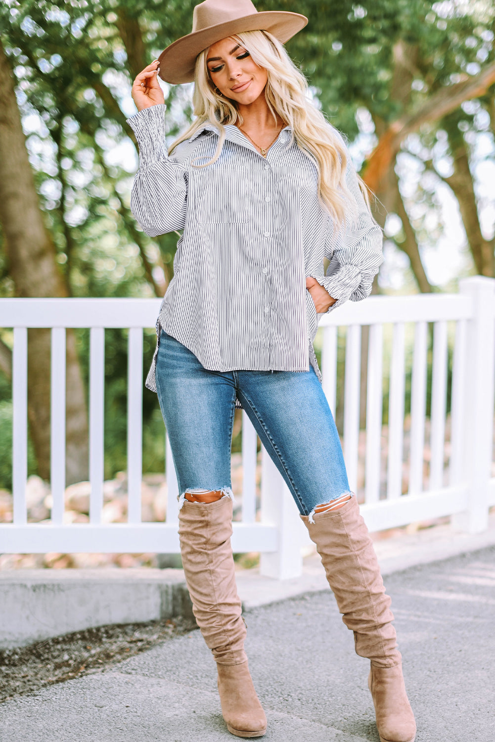 Gesmokt gestreept boyfriend-shirt met manchetten en zak