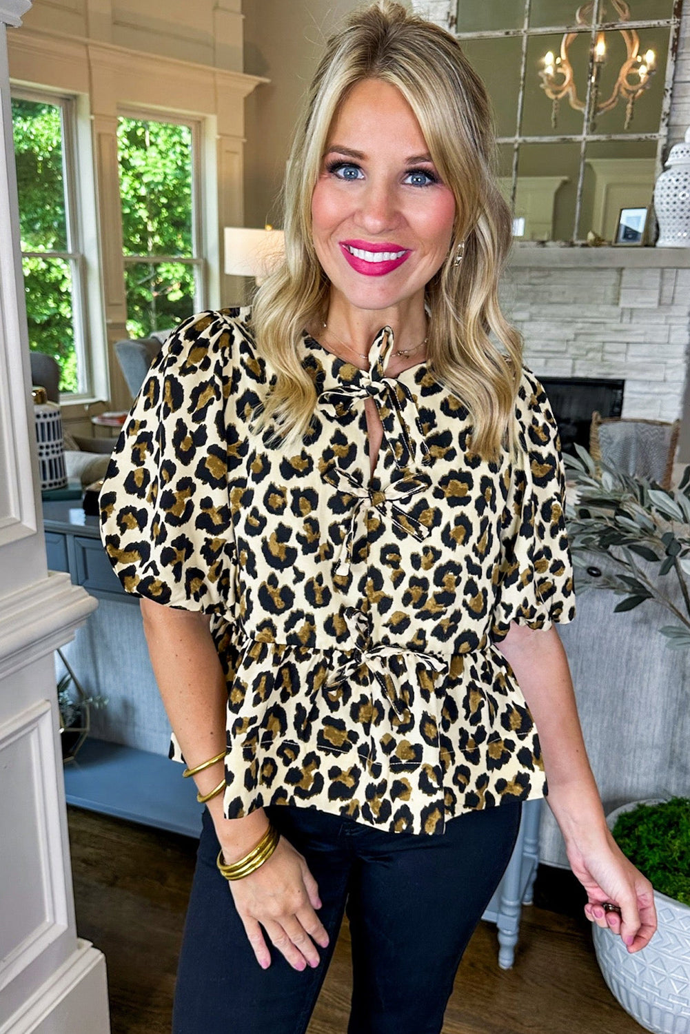 Abrikoos luipaard bellenhoes vlinderdas voor peplum blouse