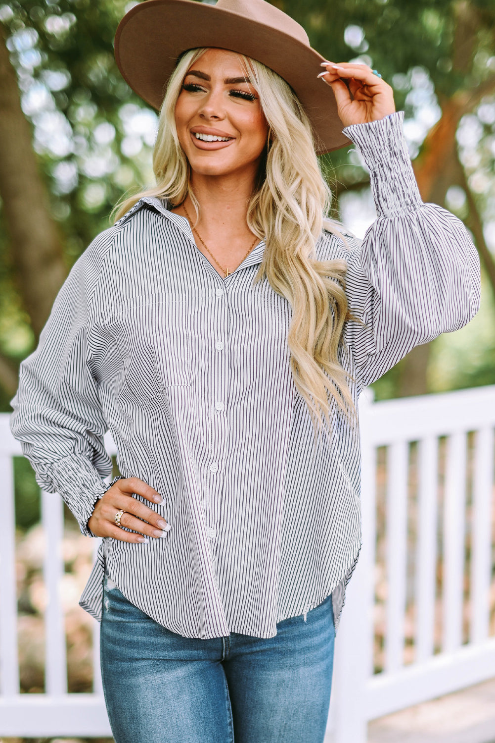 Gesmokt gestreept boyfriend-shirt met manchetten en zak