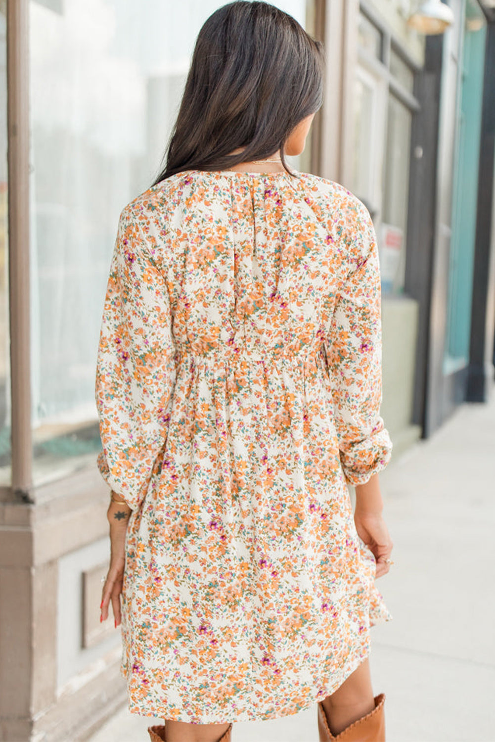Yellow Boho Floral V Neck Ruffled Empire Taille Mini -jurk met lange mouwen