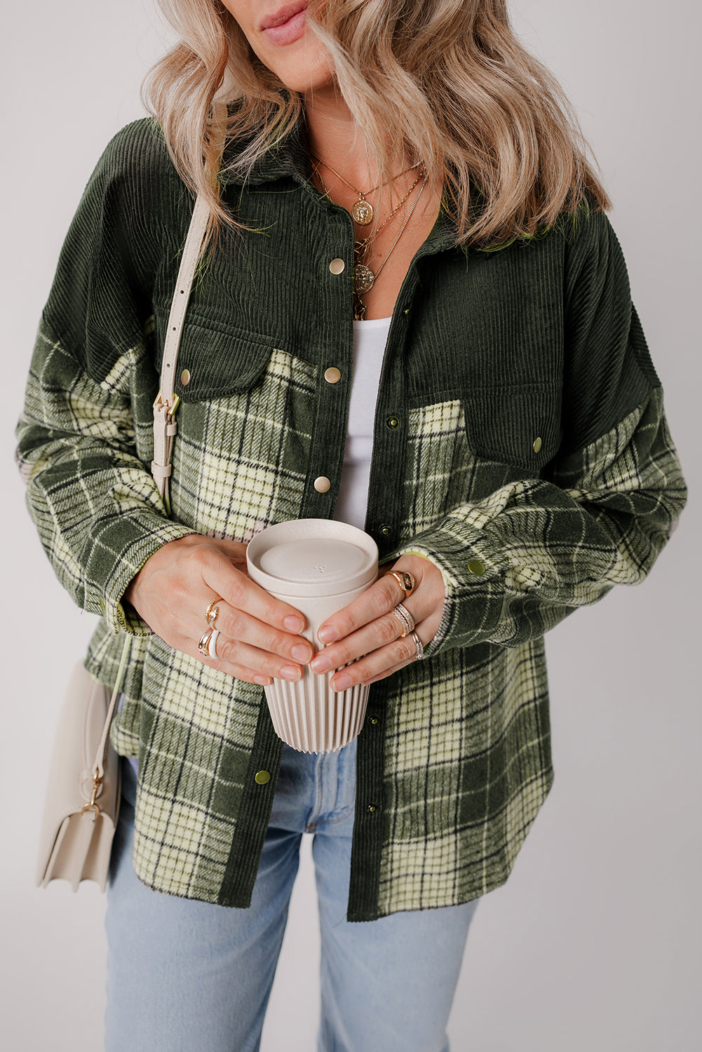 Zwartachtig groene drukknopen Colorblock geruite shacket