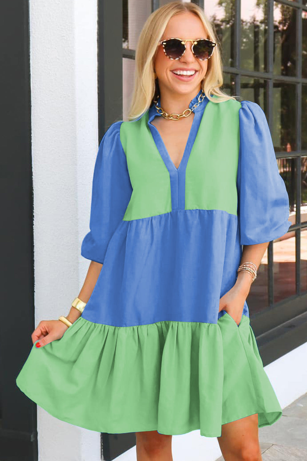 Donkerblauwe kleurblokklock frilled v necy puff halve mouw shift jurk