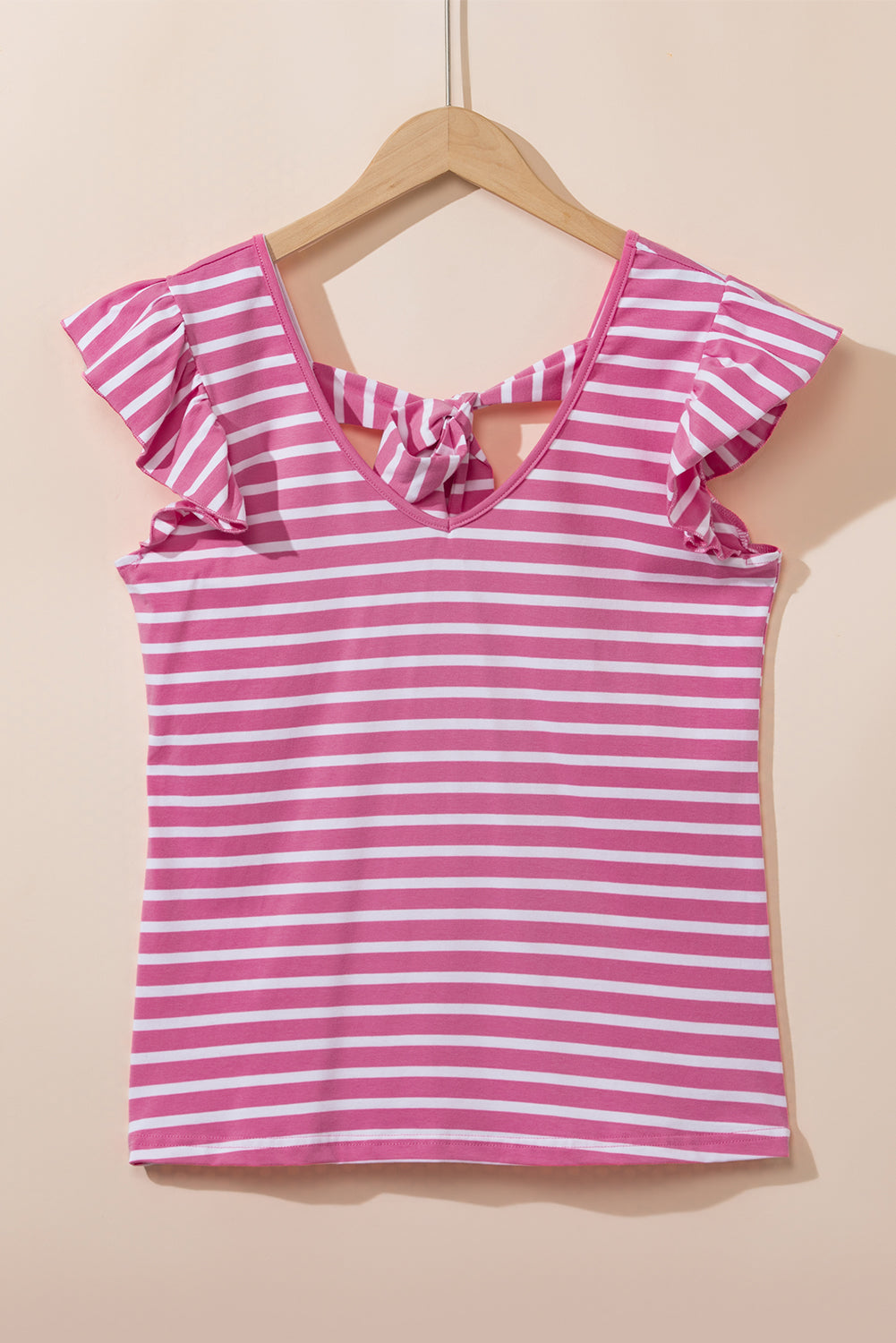 Roze gestreept T-shirt met V-hals, uitgeholde knoop en vlindermouwen