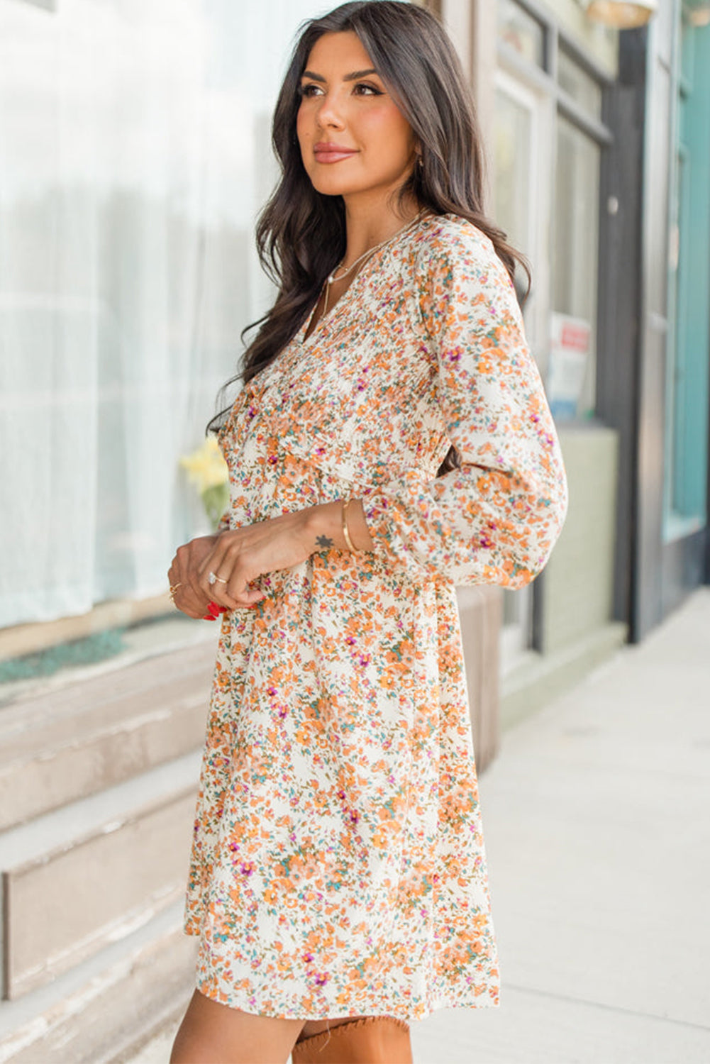 Yellow Boho Floral V Neck Ruffled Empire Taille Mini -jurk met lange mouwen