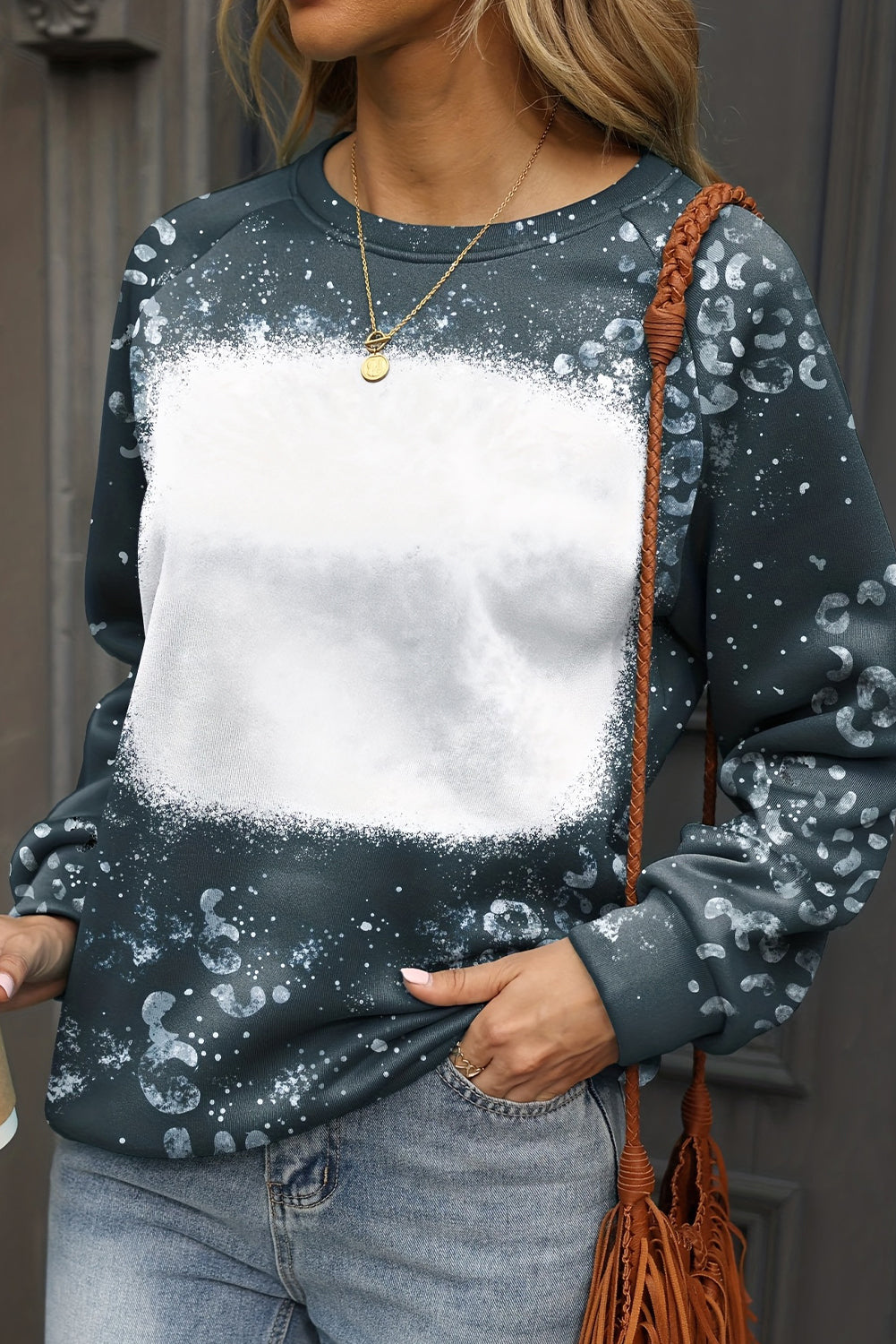 Blauwe luipaard gebleekte raglanmouw ronde hals sweatshirt