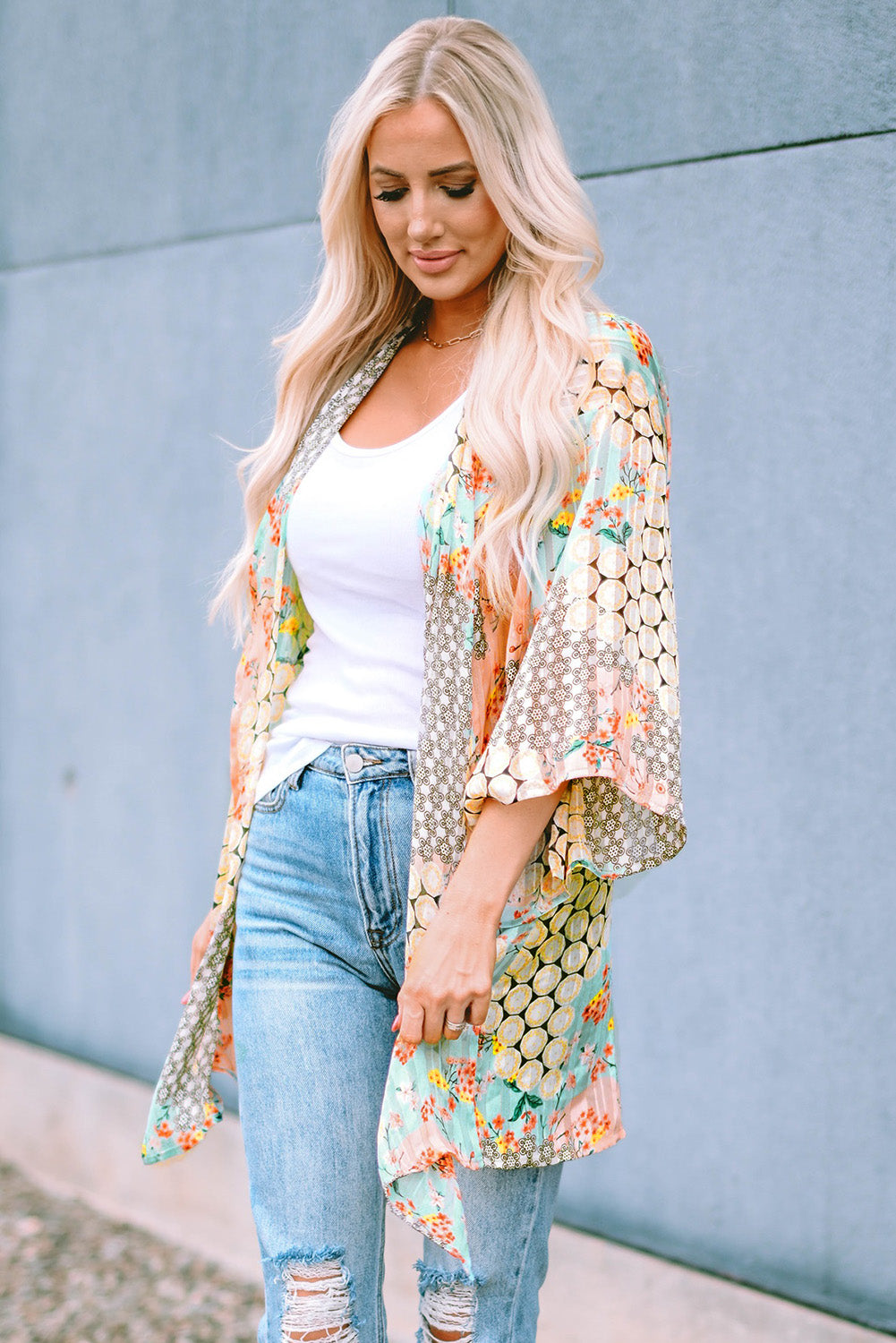 Veelkleurige bloemen open pure glanzende kimono