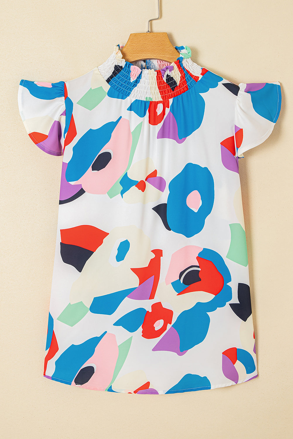 Gesmokte blouse met veelkleurige abstracte print en ruches aan de mouwen