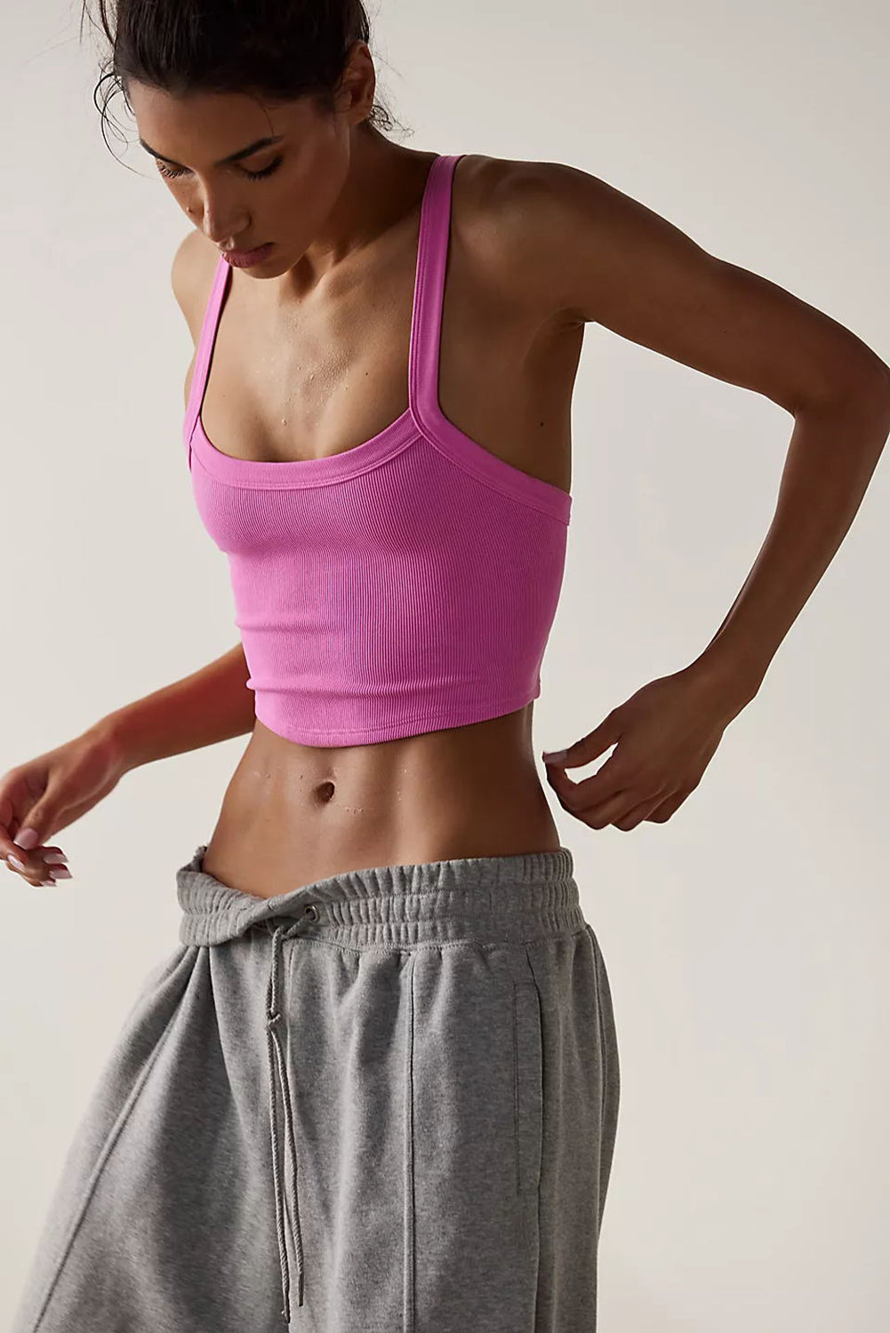 Bonbon atletische geribbelde cropped cami-top