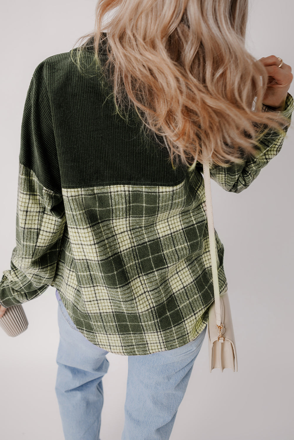 Zwartachtig groene drukknopen Colorblock geruite shacket