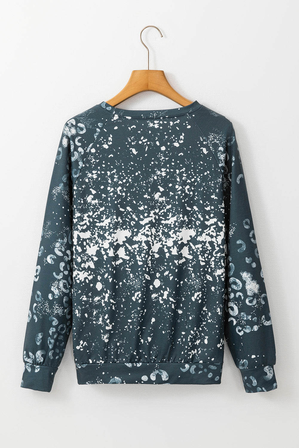 Blauwe luipaard gebleekte raglanmouw ronde hals sweatshirt