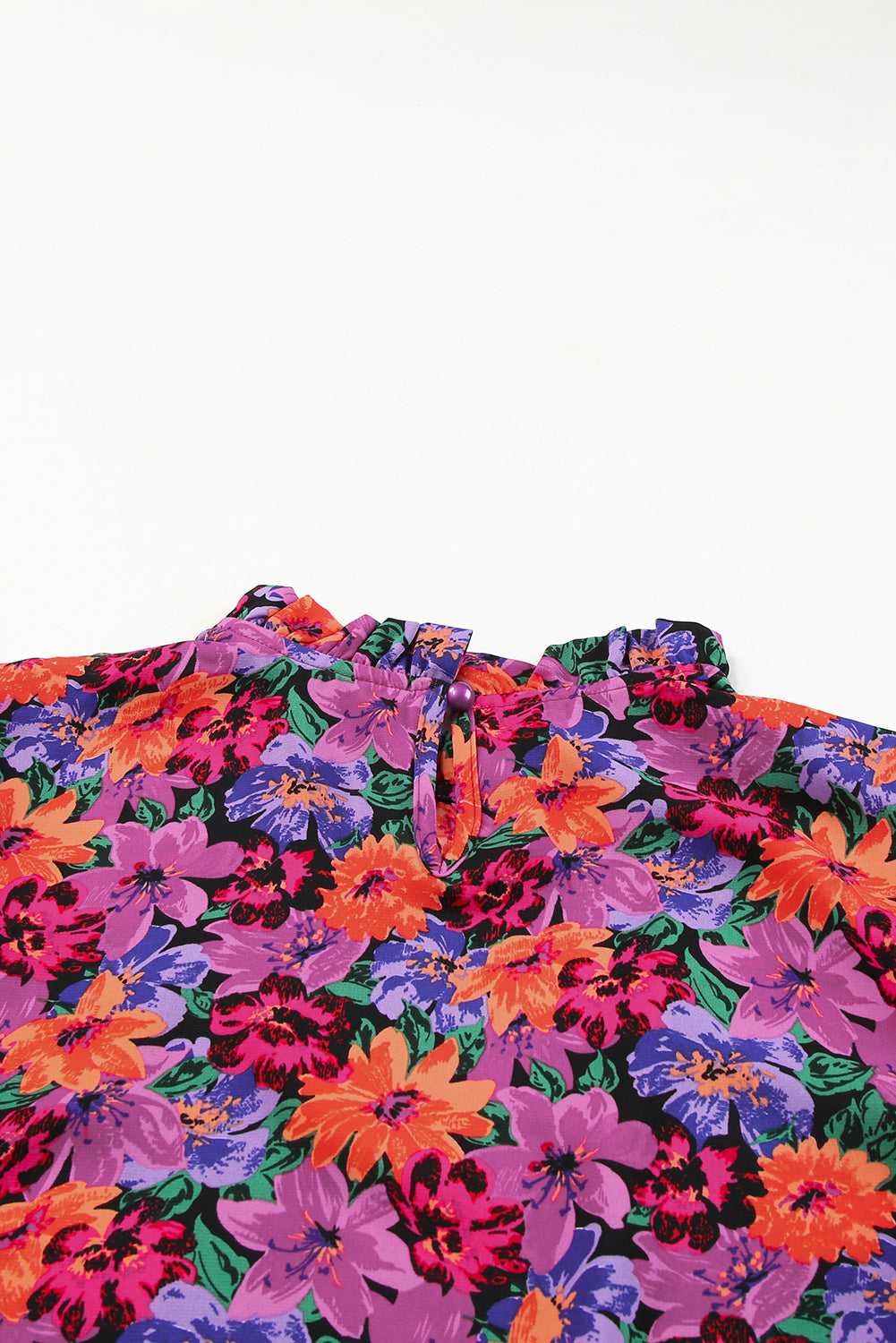 Blouse met veelkleurige bloemenprint en ronde hals en pofmouwen