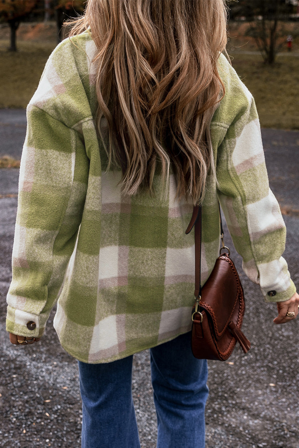 Saliegroene geruite print met klepzakken en knoopsluiting Baggy Shacket