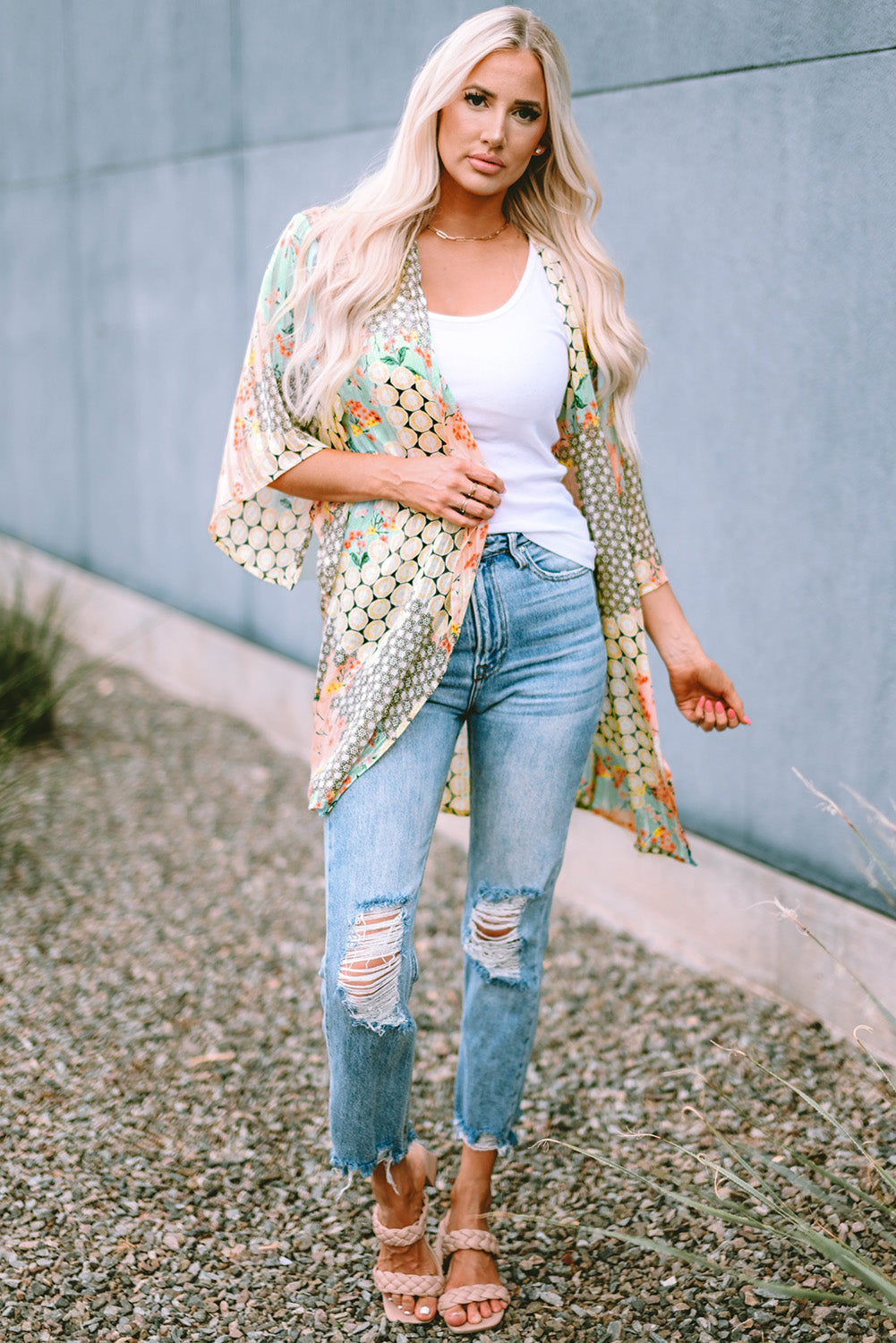 Veelkleurige bloemen open pure glanzende kimono