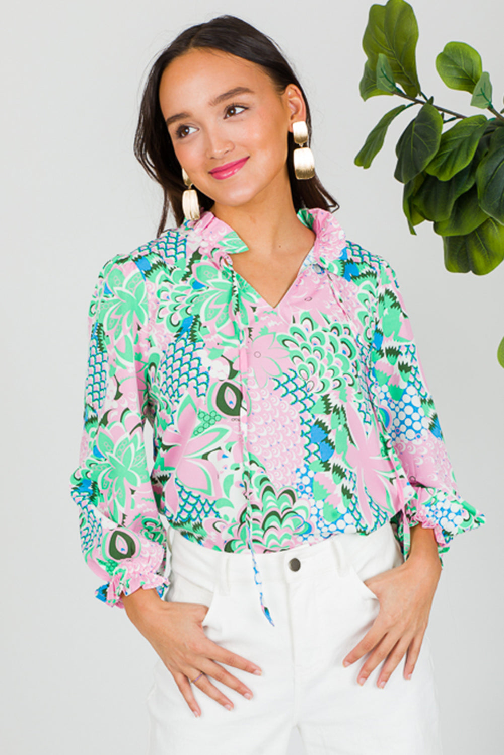 Groene bloemenprint v Nek vastgebonden losse blouse