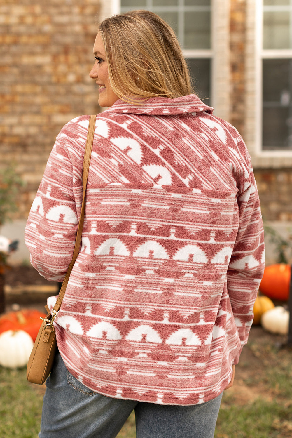 Roze plus size aztec print borst pocket shacket