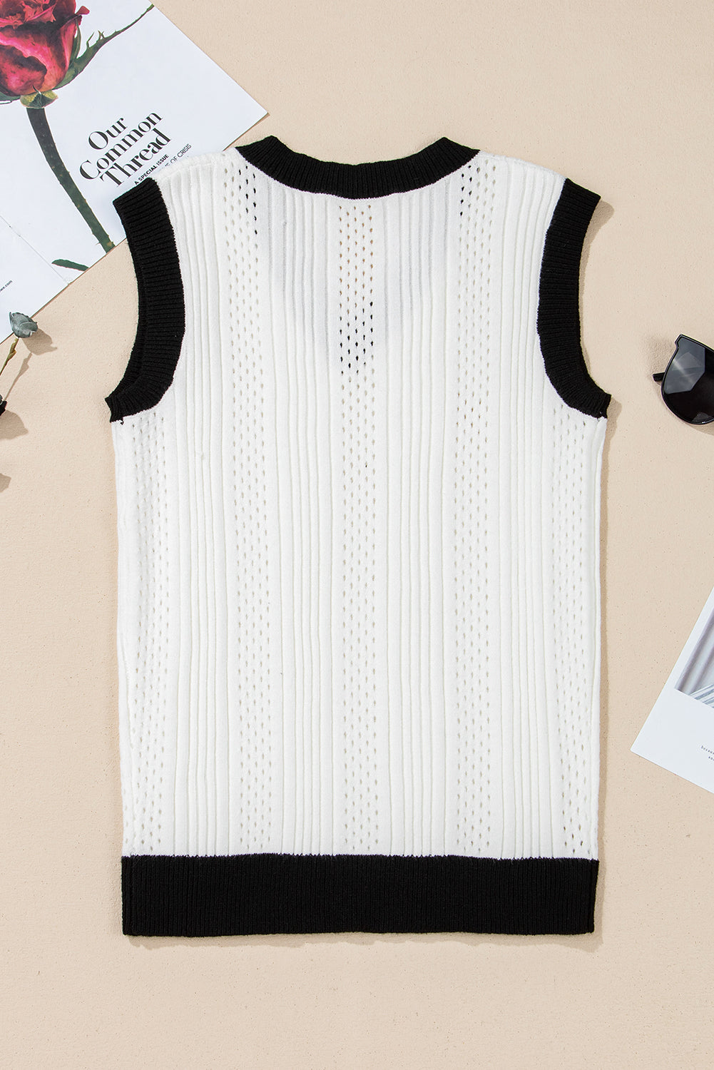 Wit contrast trim eyelet gebreide kleurblok v nek trui vest