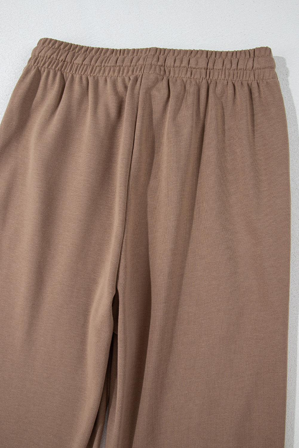 Bruine streep gestreepte druppel schouderpullover en jogger broek set