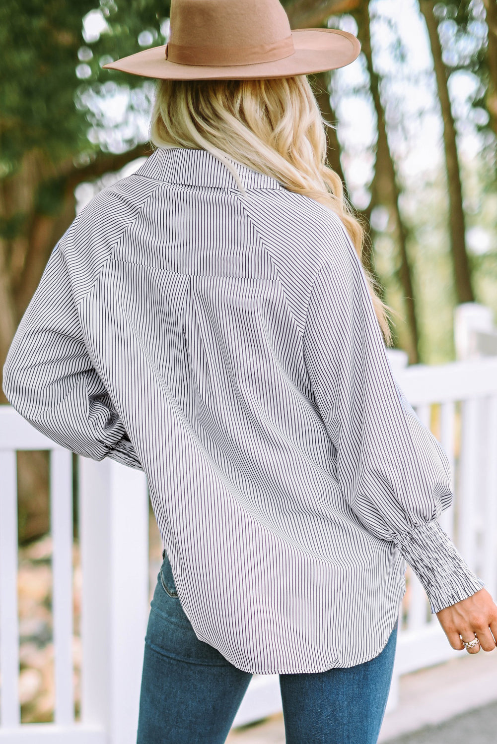 Gesmokt gestreept boyfriend-shirt met manchetten en zak