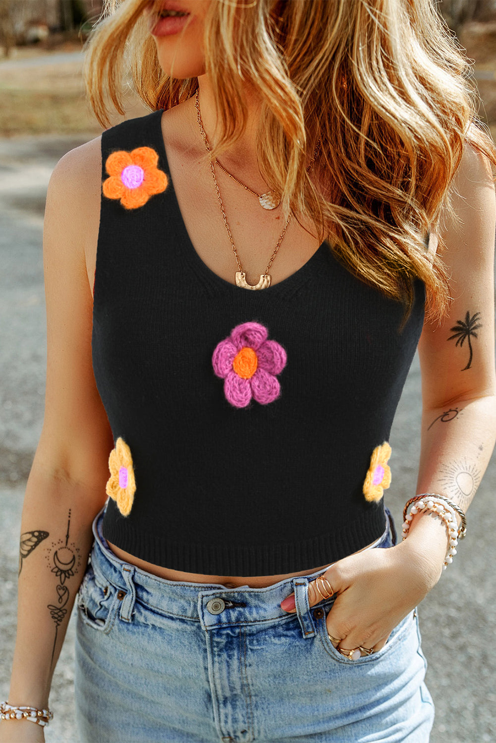 Zwart cropped truivest met 3D-bloemdecor