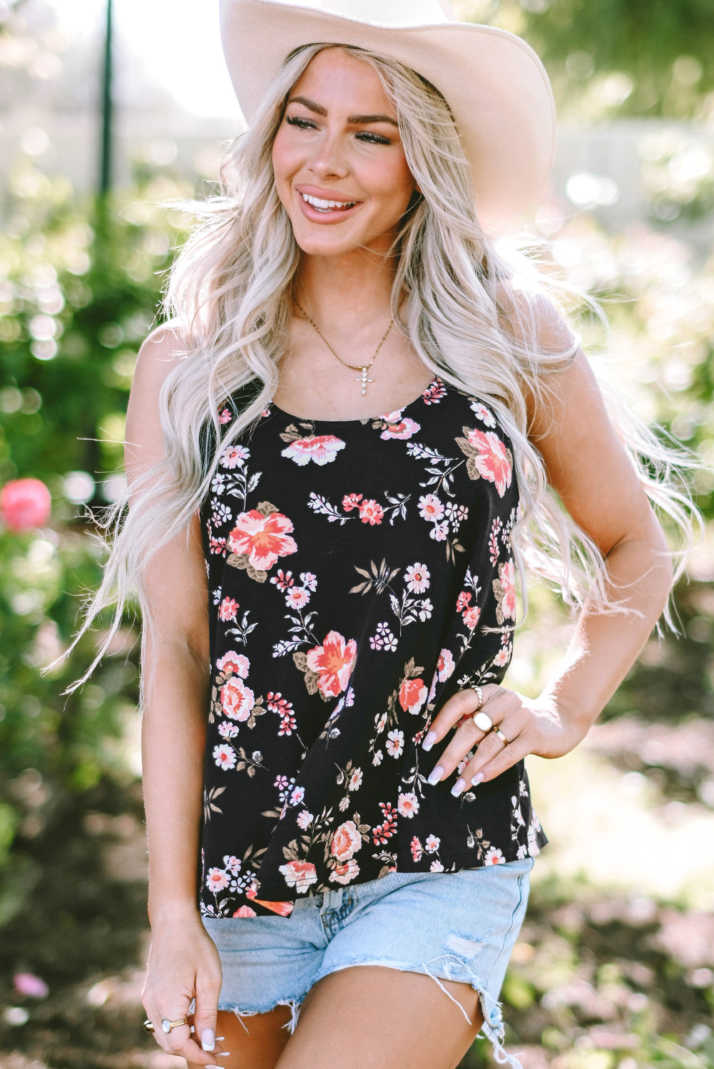Zwarte bloemen spaghettibandjes tanktop met bandjes op de rug
