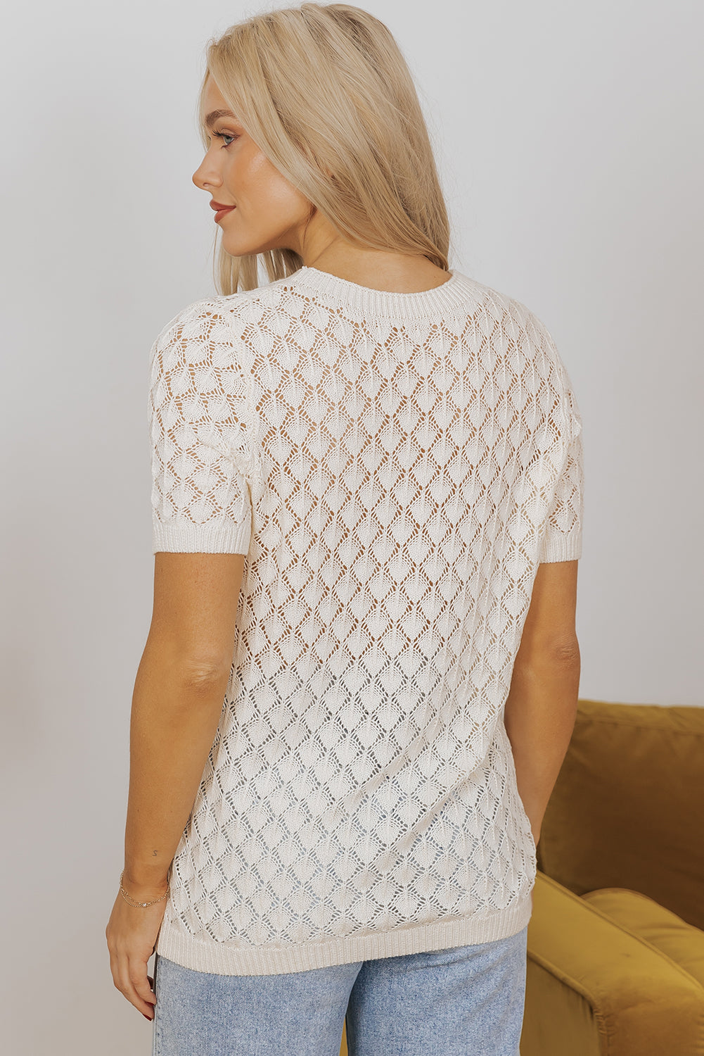 Beige Hollow Out Crochet O Neck korte mouw trui T -shirt