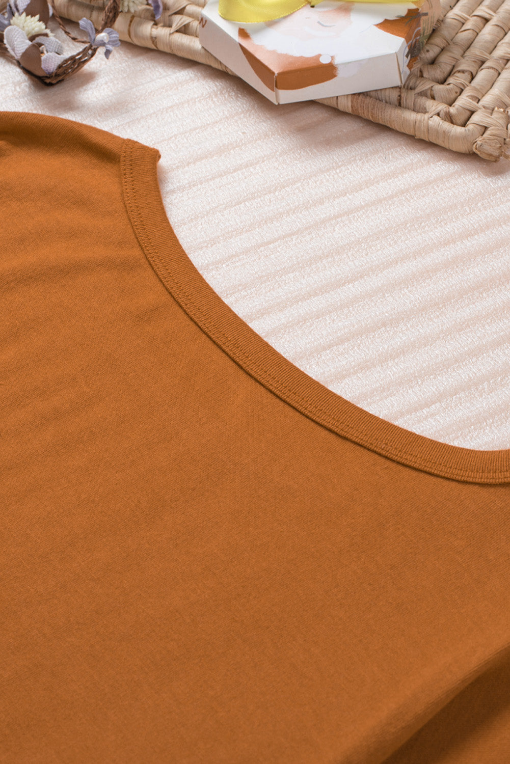 Bruine top met lange mouwen en patchwork met luipaardpailletten