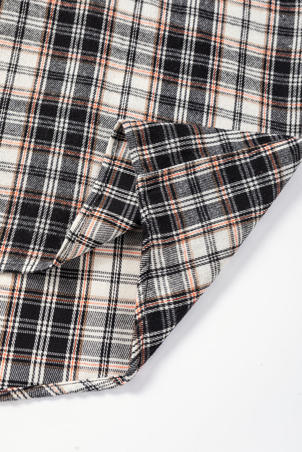 Oversized overhemd met zwarte geruite borstzakken en borstzakken