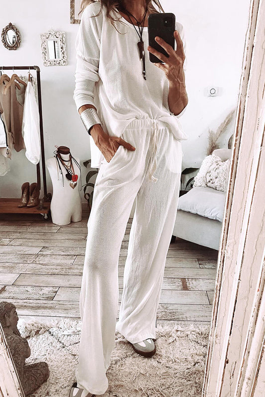 Witte getextureerde lange mouwen T-shirt en broek loungeset