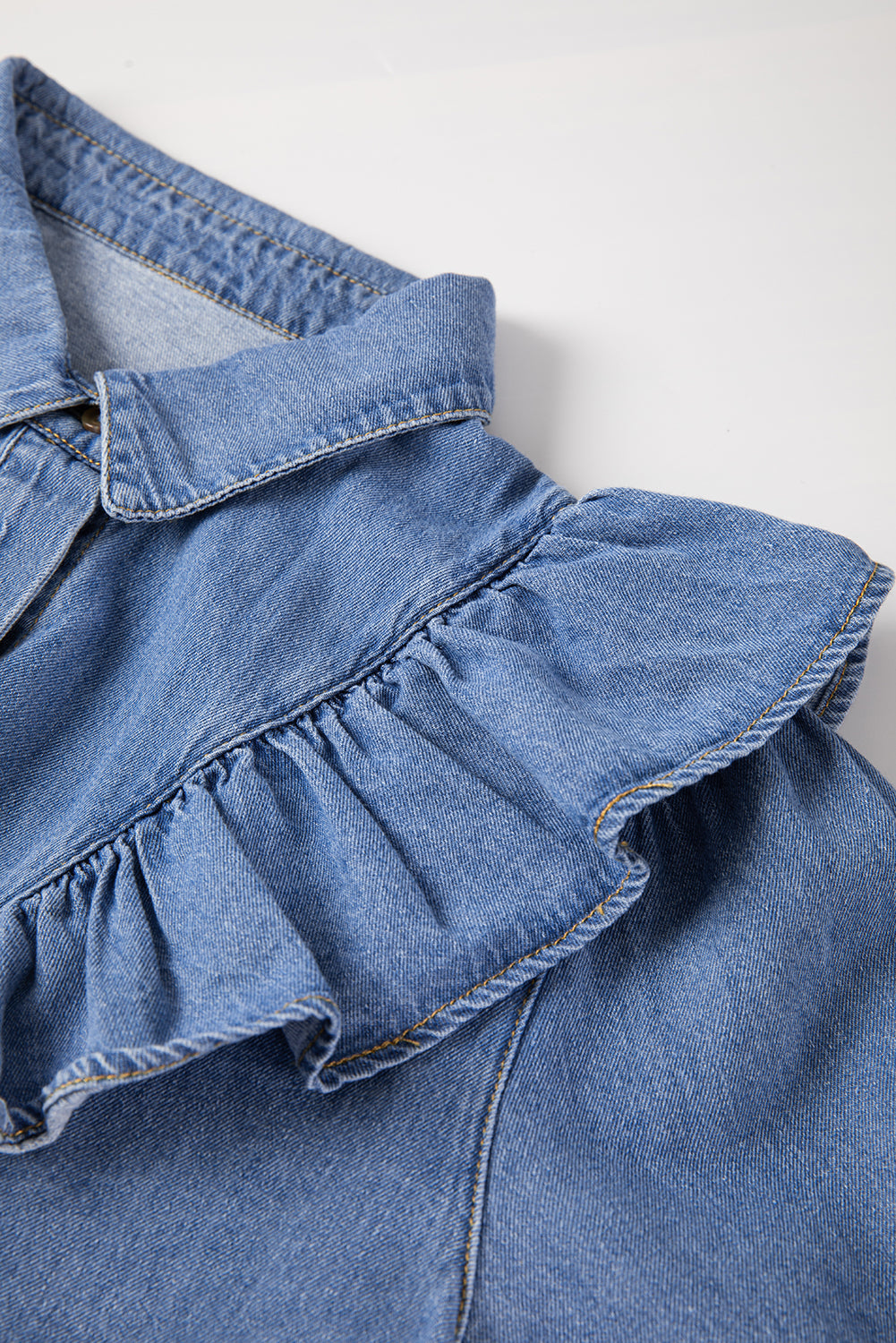 Dusk Blue Denim gegolfde casual top