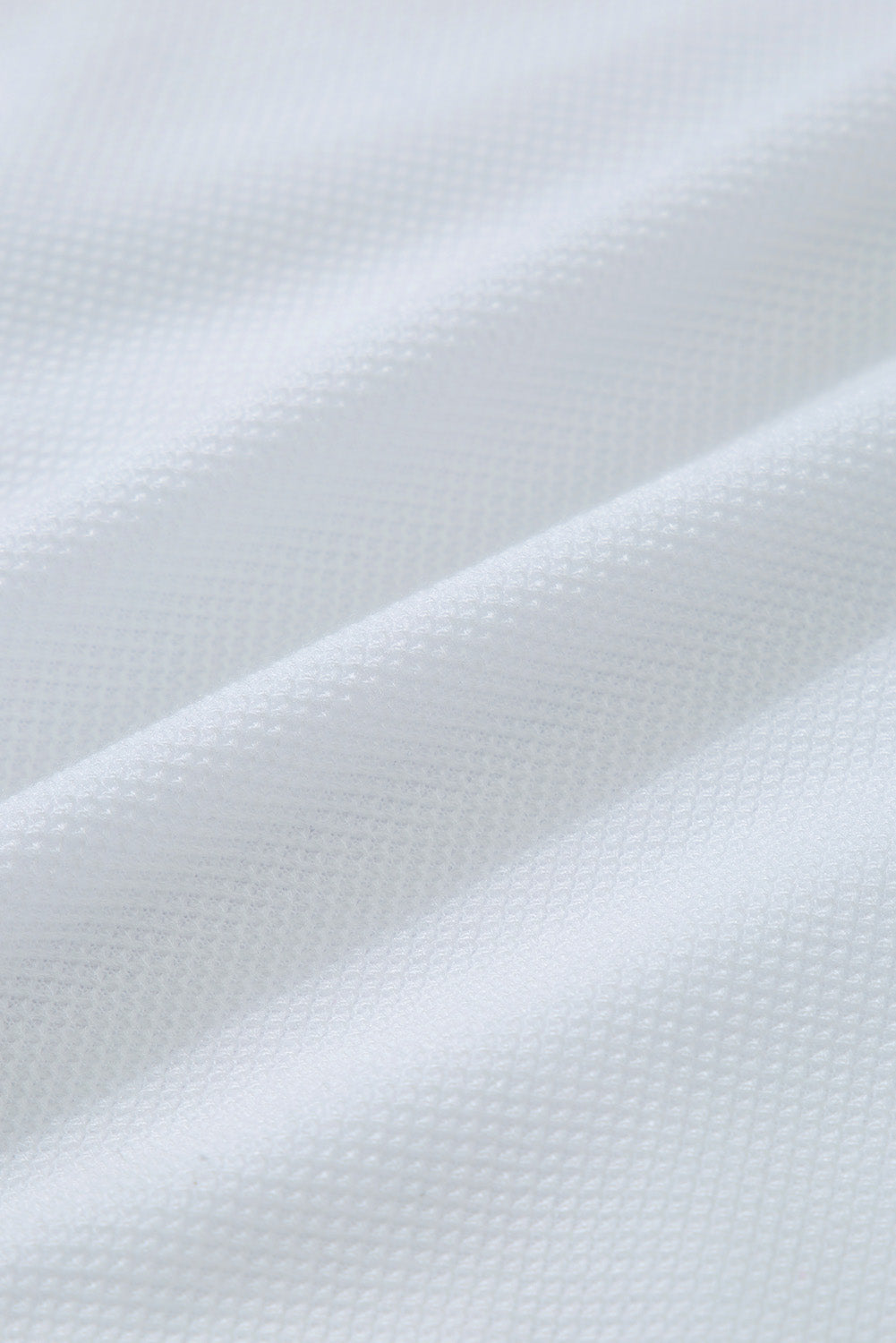 Wit asymmetrisch badpak met ruches en strikband in de taille