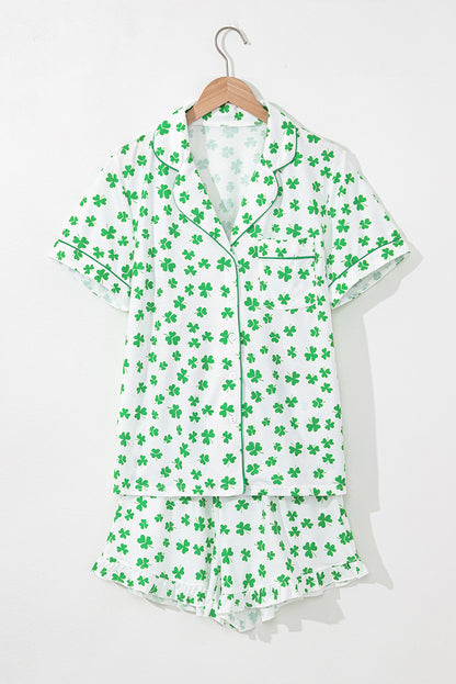 Groene klaver gedrukte korte mouw en gegolfde shorts pyjama set