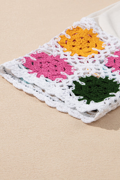 Witte bloemen gehaakte T-shirtjurk met splitmouwen