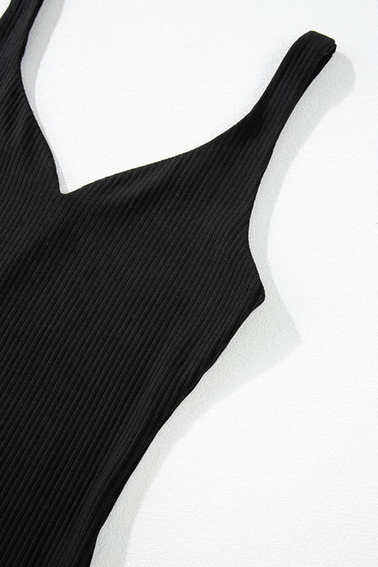 Zwarte sexy geribde gebreide mouwloze top met V-hals